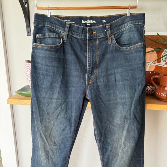 Goodfellow Dark Rinse Denim Slim Fit Straight Leg Total Flex Jeans Sz 32 x 32 - Picture 11 of 11